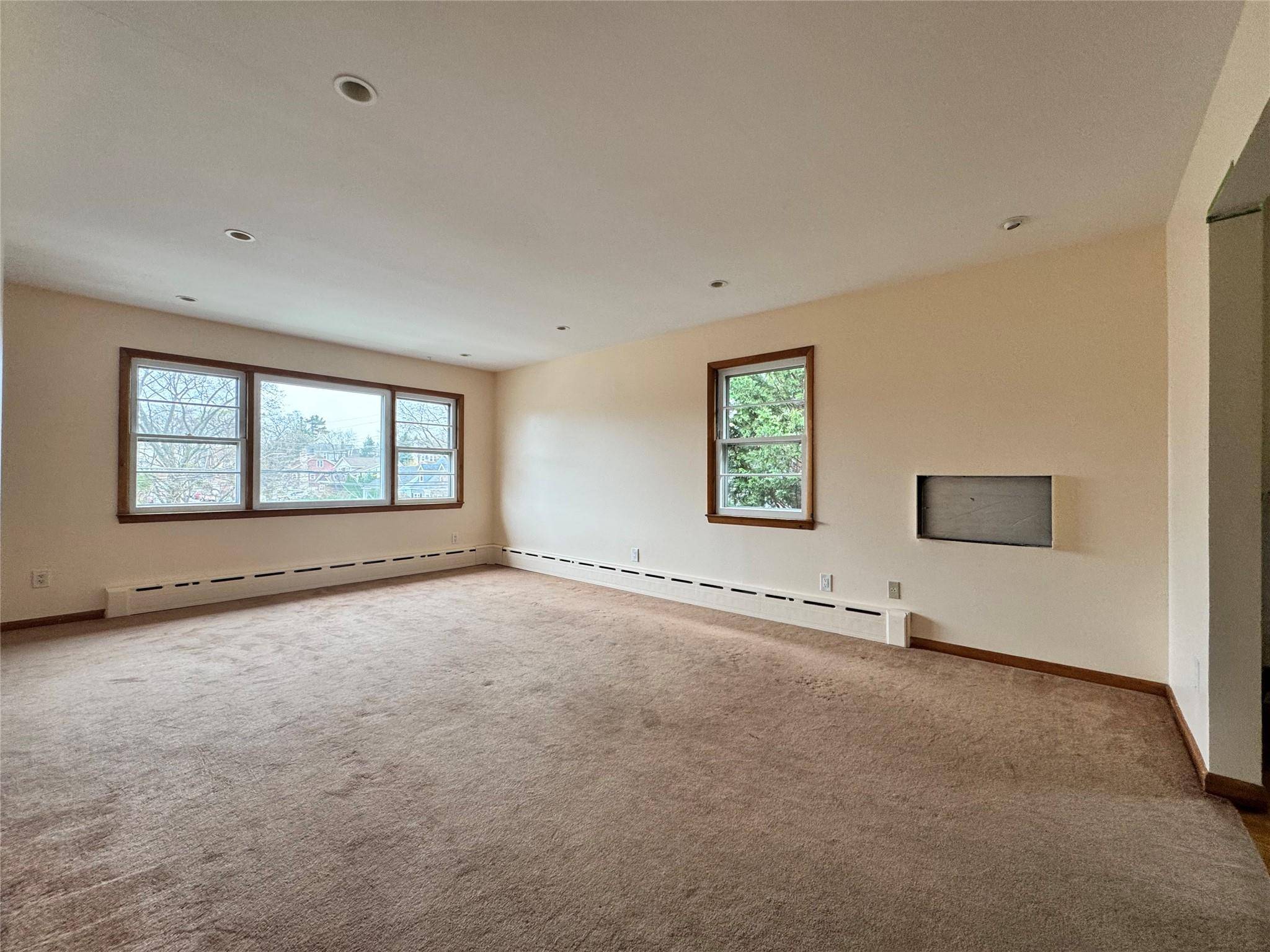 Yonkers, NY 10701,3 Armstrong AVE #2