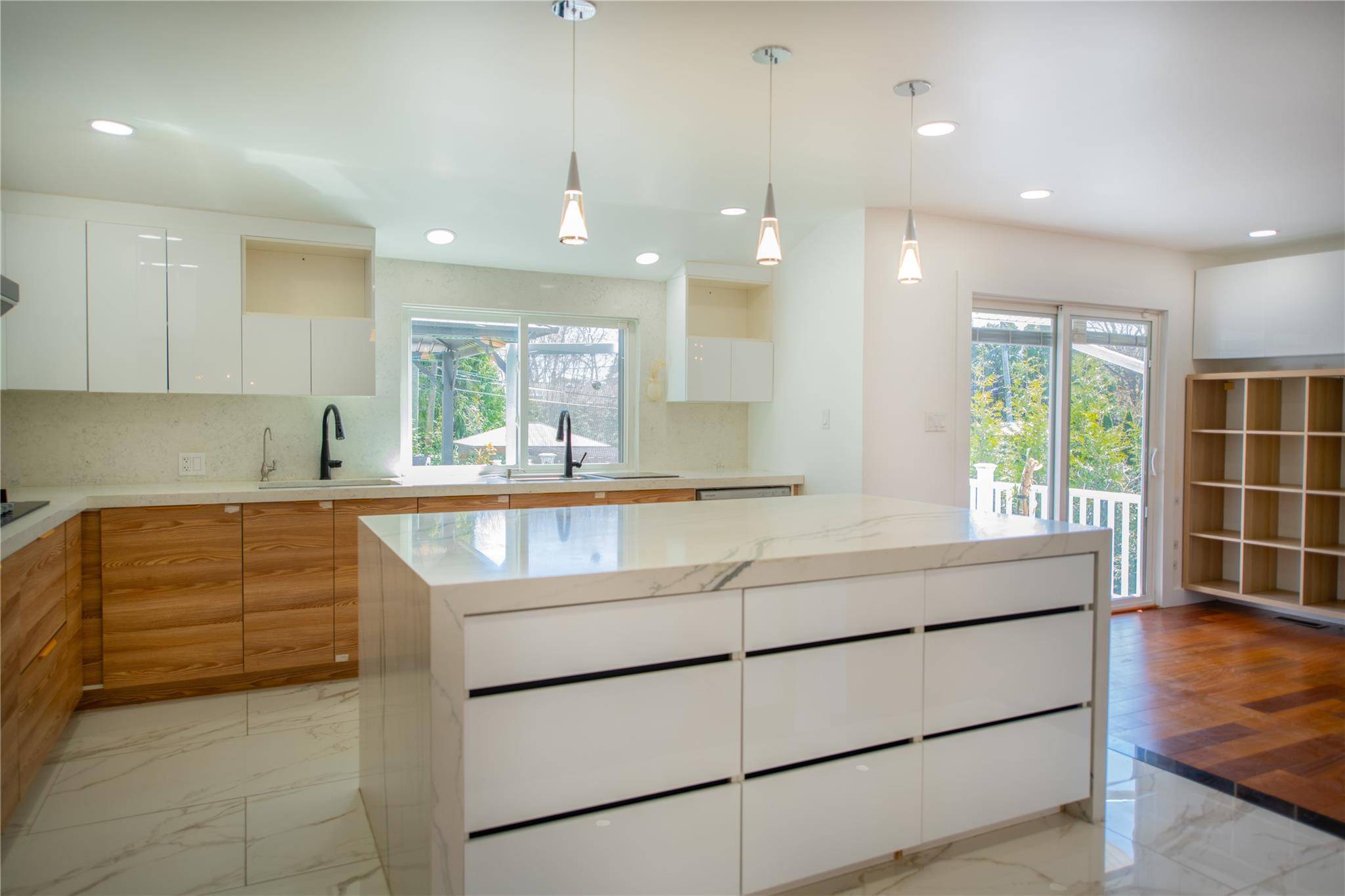 Dix Hills, NY 11746,3 Katonah PL