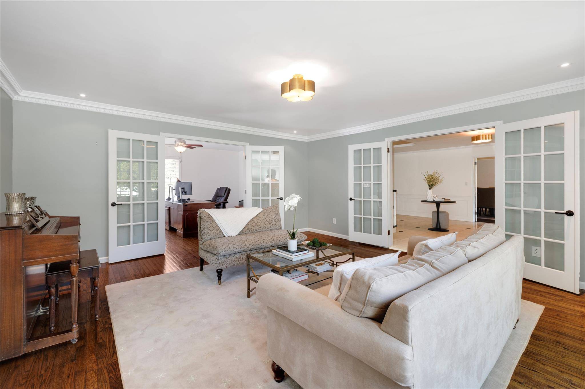 Rye, NY 10580,16 Seville AVE