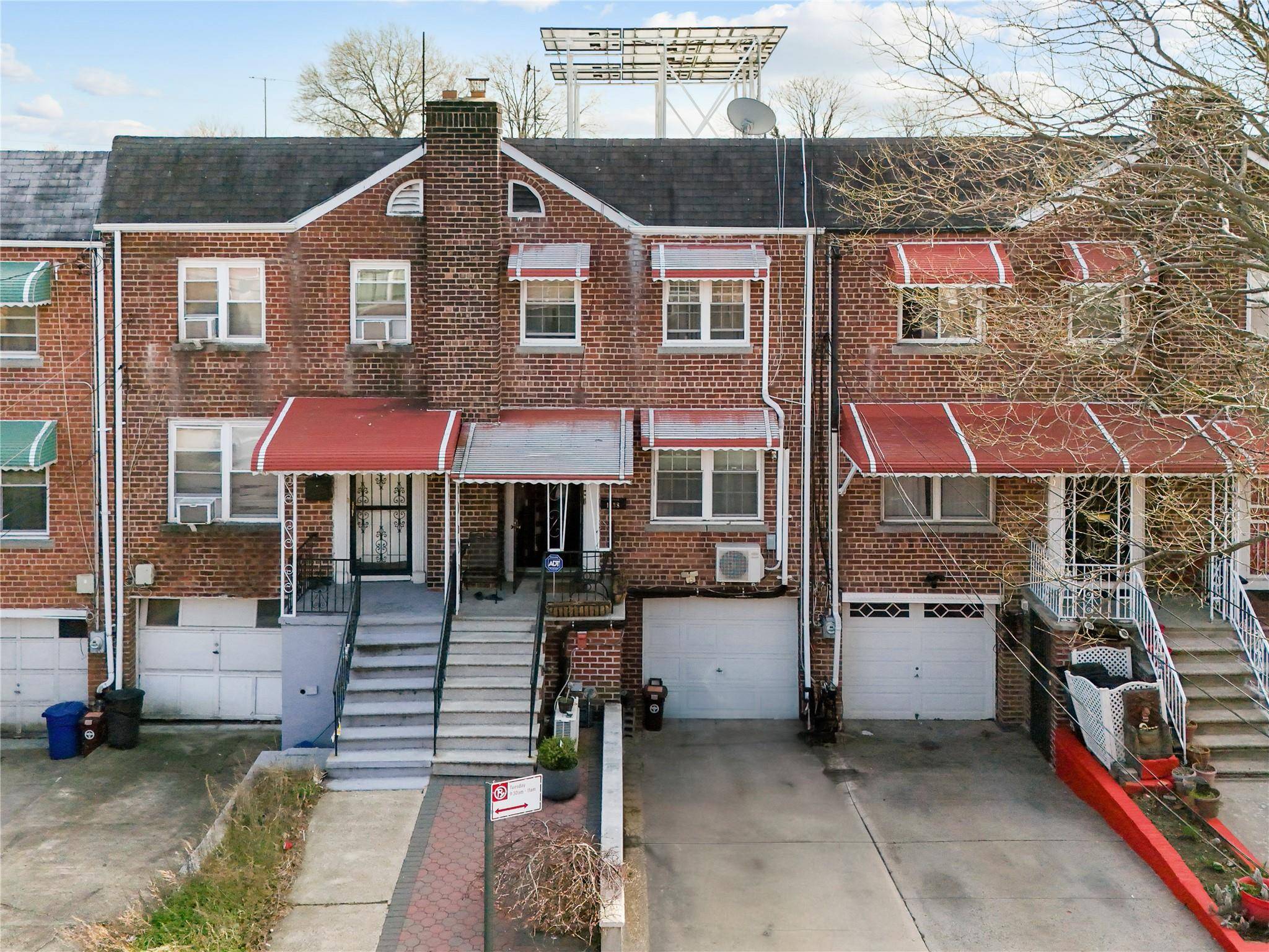 Bronx, NY 10469,1138 E 215th ST