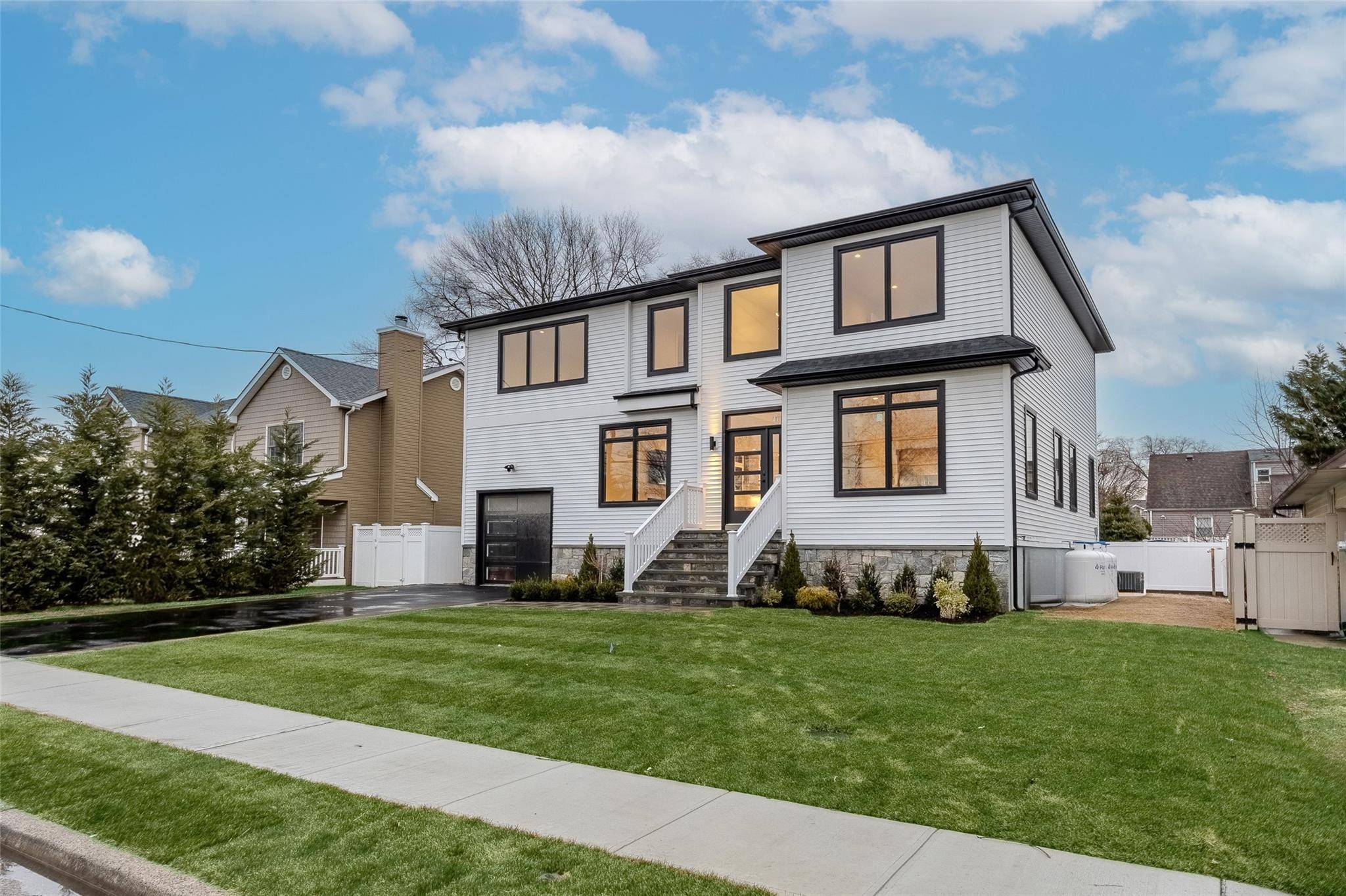 East Meadow, NY 11554,1771 Nostrand AVE