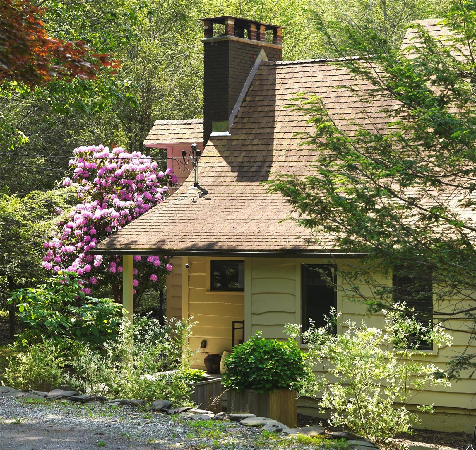 Willow, NY 12495,241 Silver Hollow RD