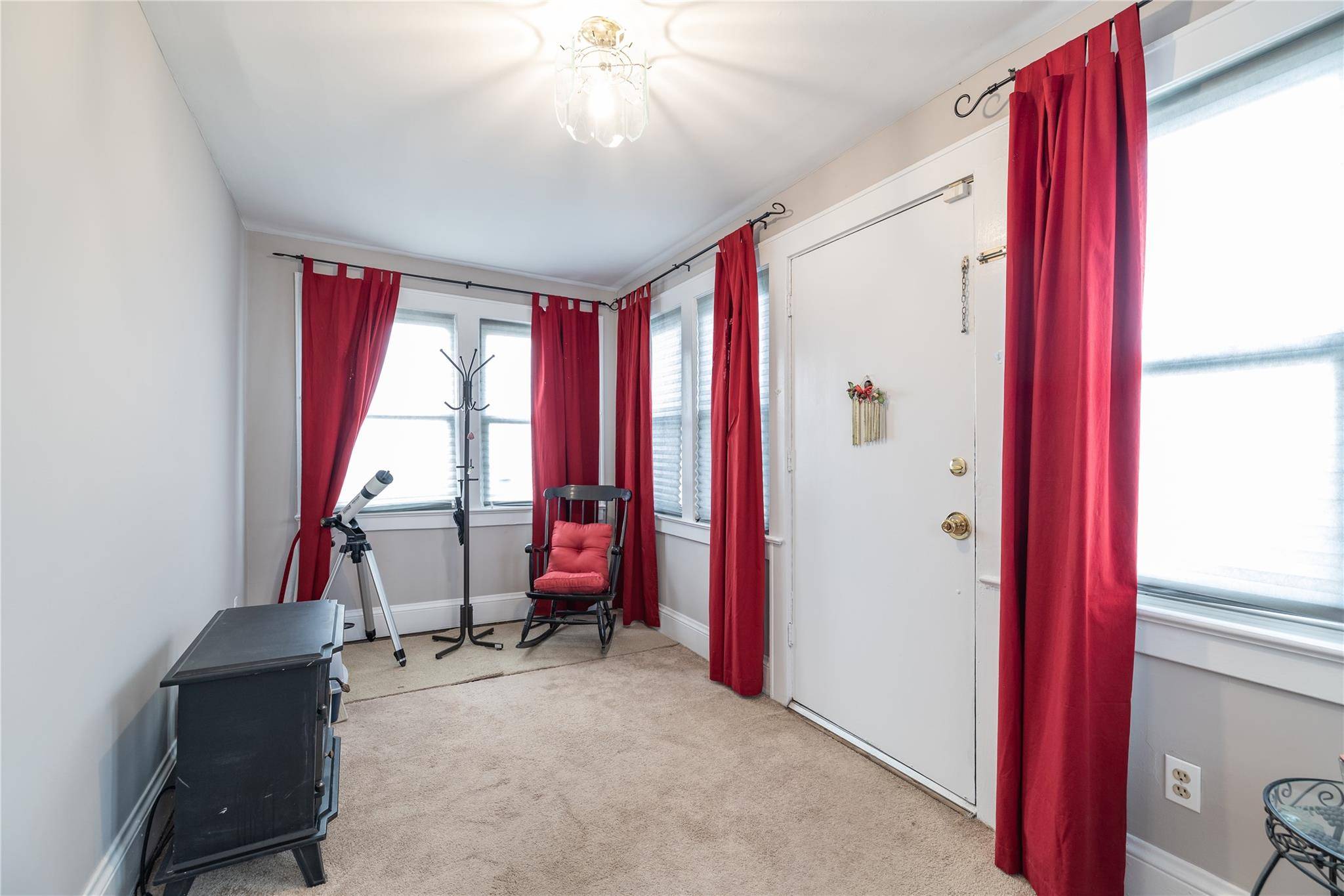 Rockville Centre, NY 11570,21 Cumberland ST