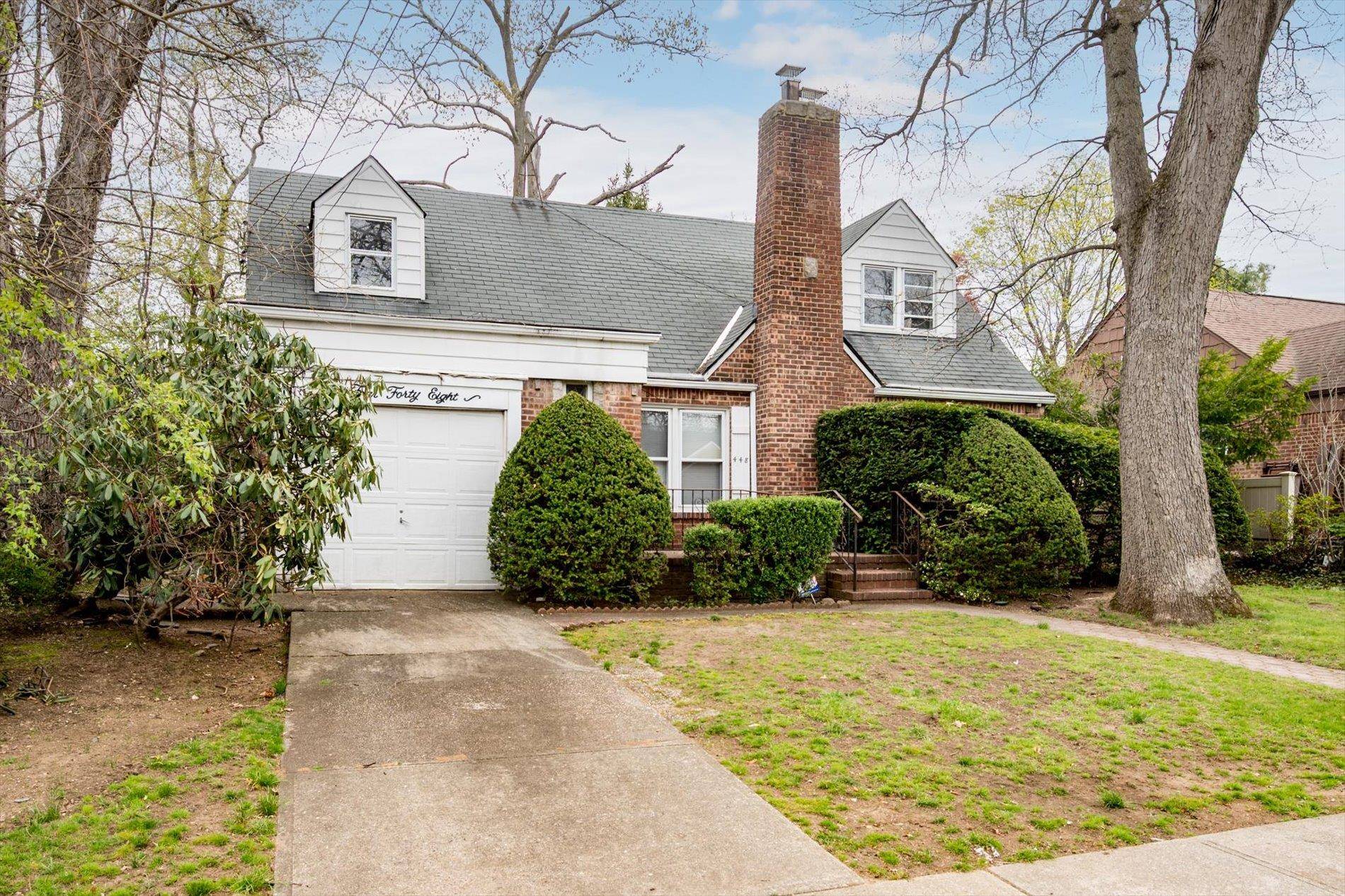 West Hempstead, NY 11552,448 Coolidge ST