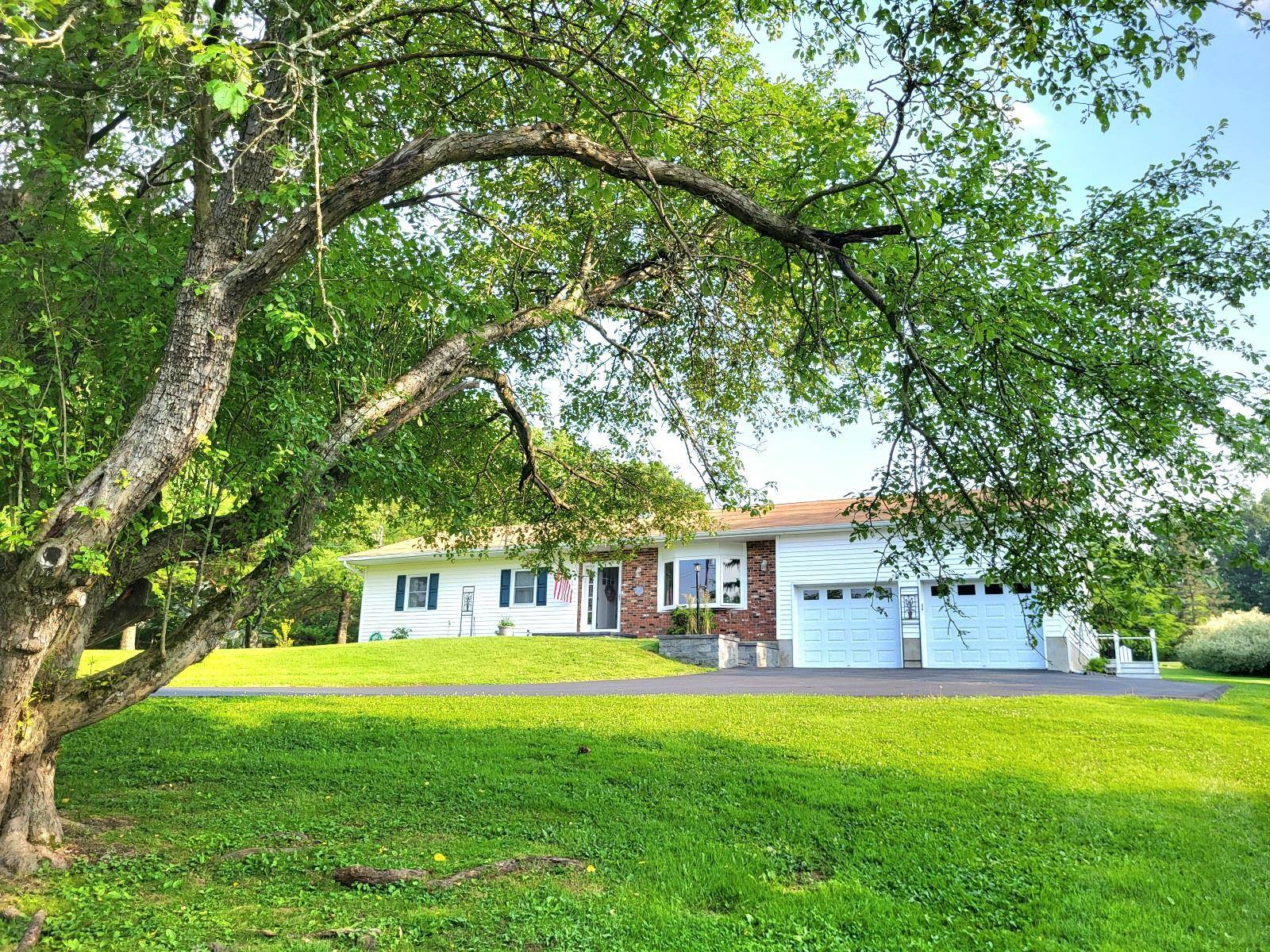Walden, NY 12586,49 Houtman DR
