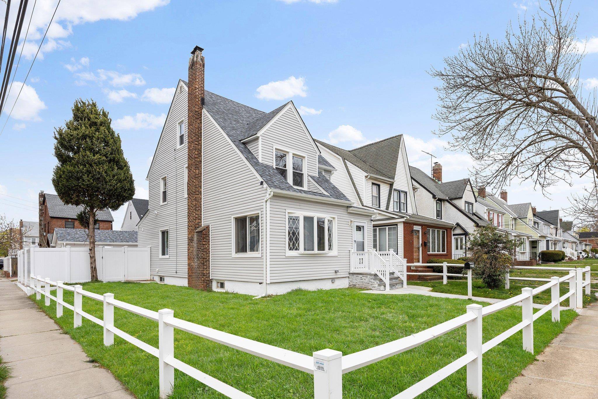 Bellerose, NY 11426,241-05 87th AVE