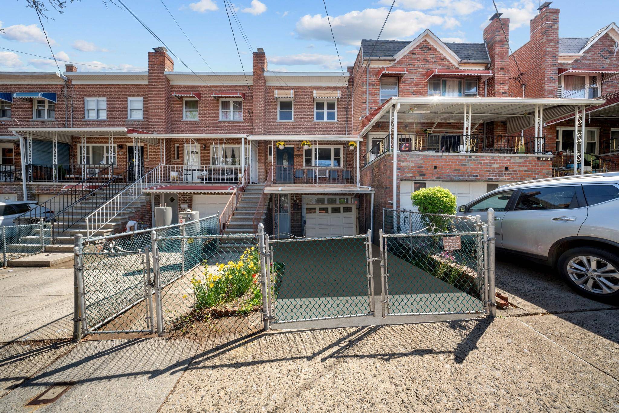 Bronx, NY 10466,4038 Murdock AVE
