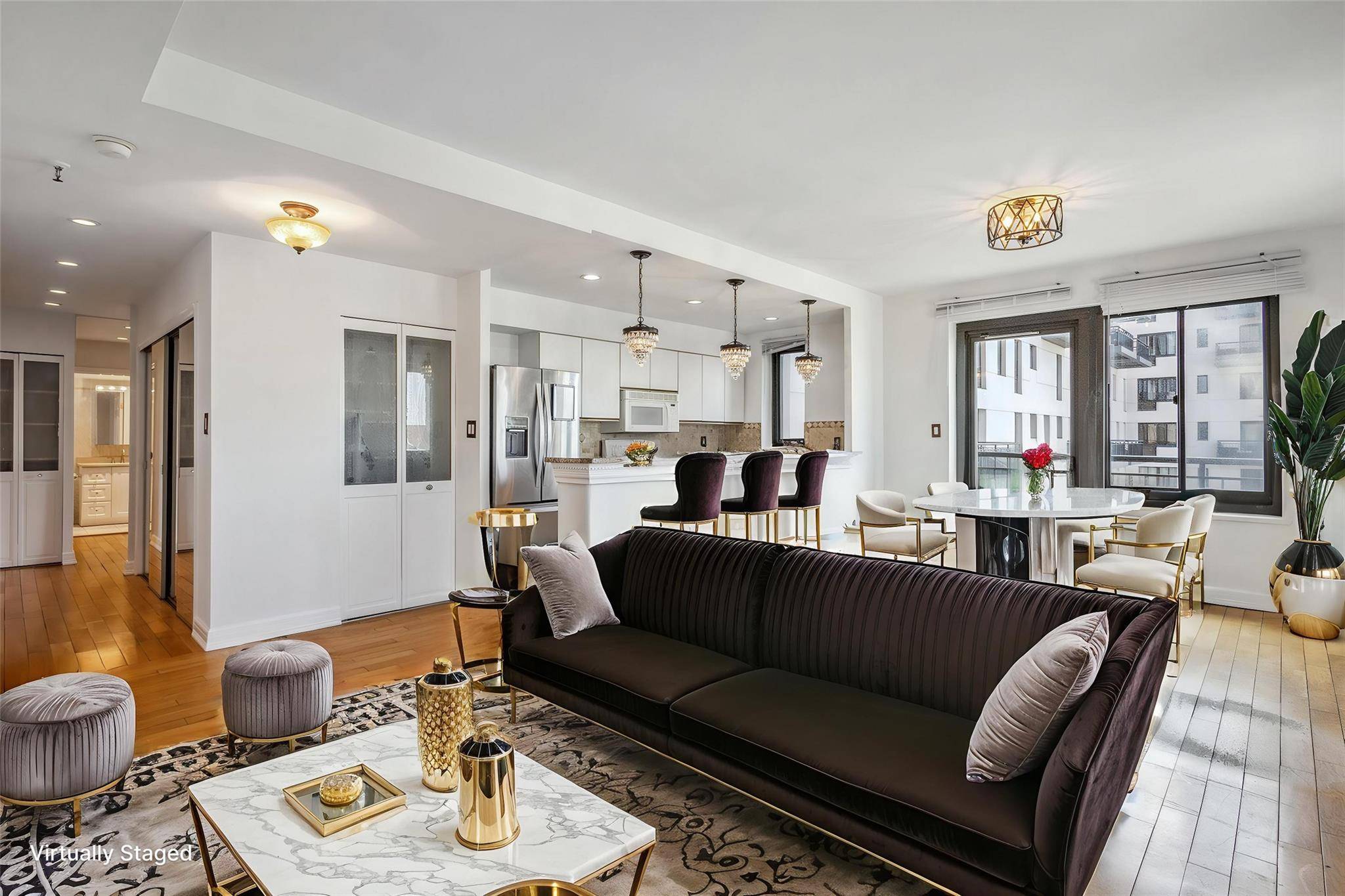 Long Beach, NY 11561,100 W Broadway #4C
