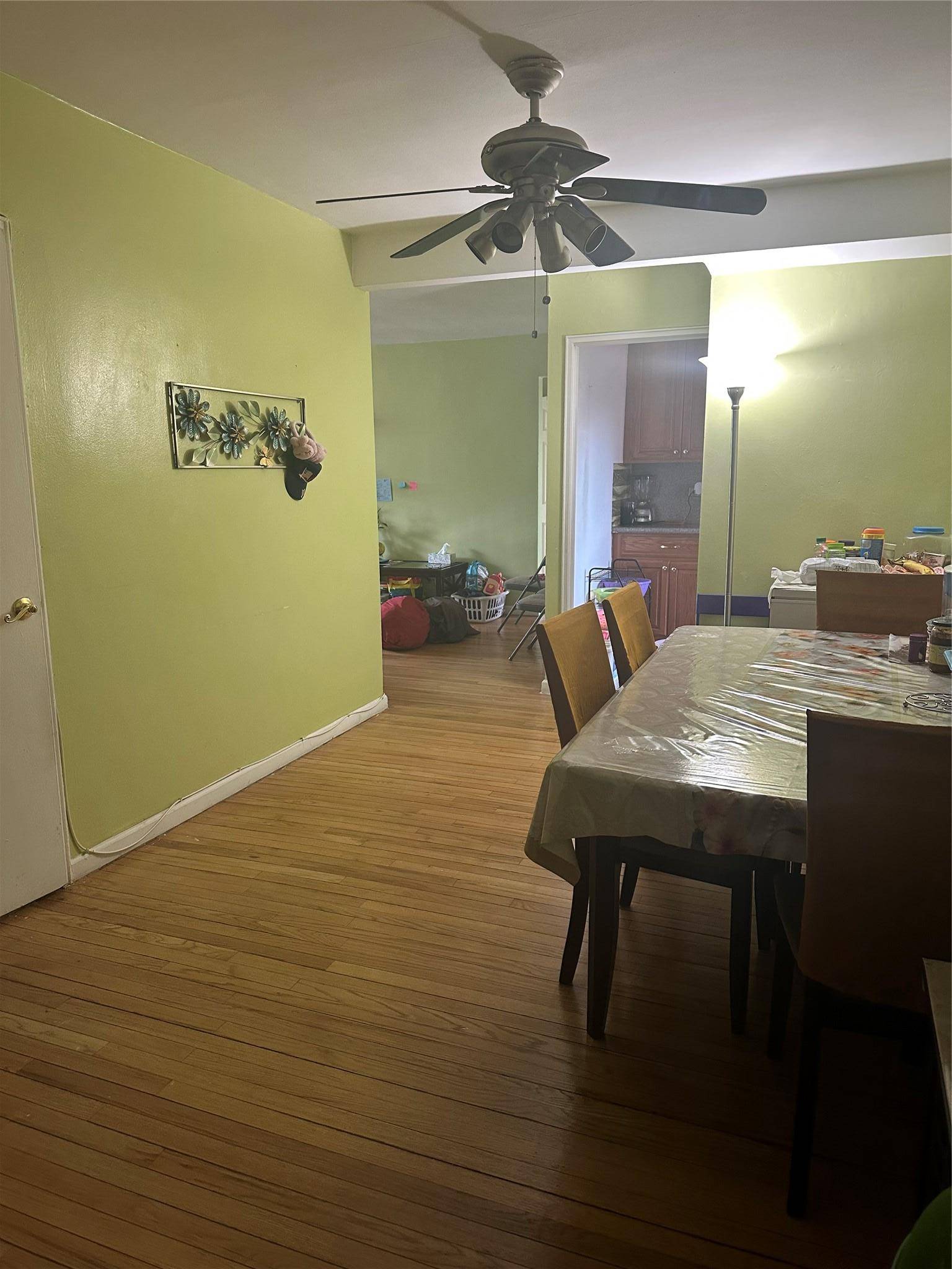 Hollis, NY 11423,87-30 204th Street #A78