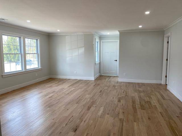 East Patchogue, NY 11772,195 UNION