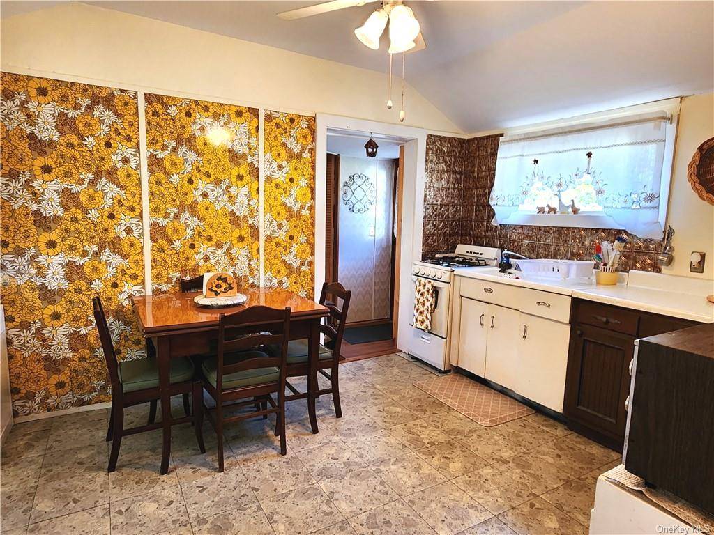 Smallwood, NY 12778,74 E Thompson PL
