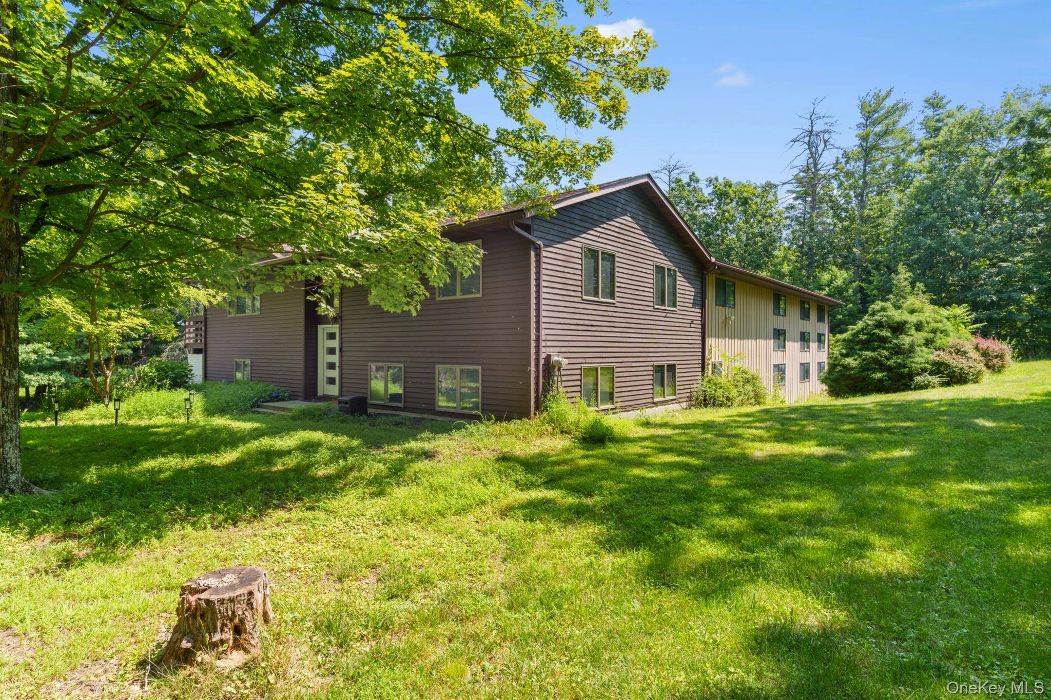 Hurley, NY 12401,40 Maxs PL