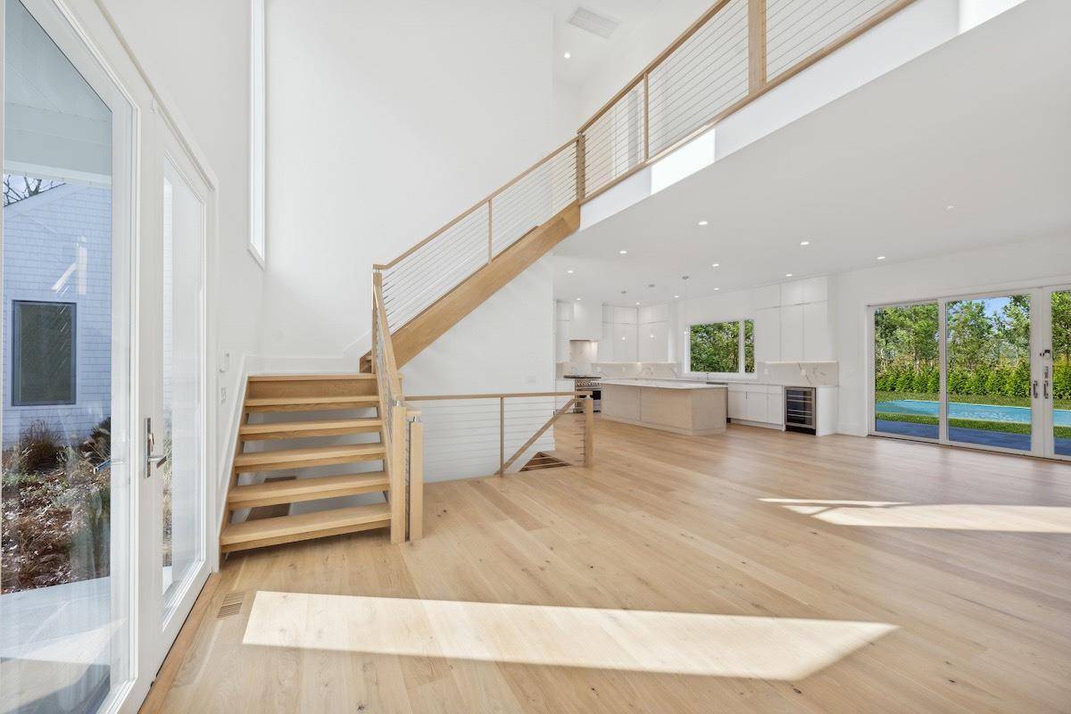 Wainscott, NY 11975,10 Broadwood CT