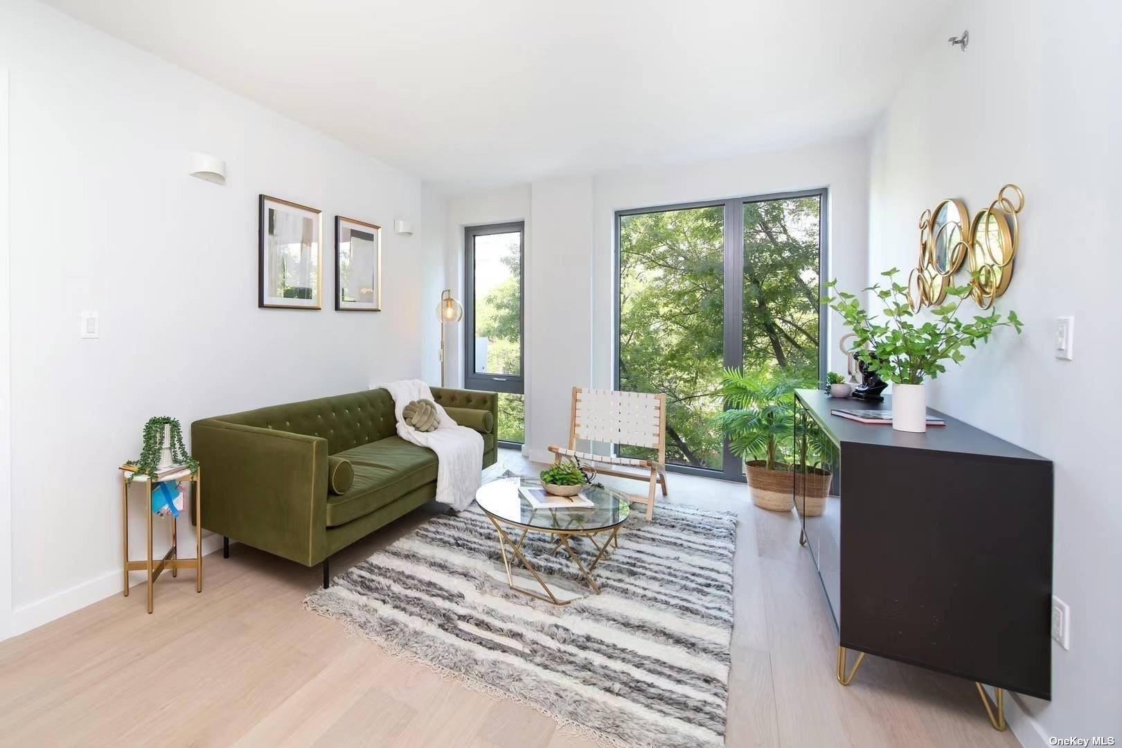 Flushing, NY 11355,136-80 41 AVE #3G