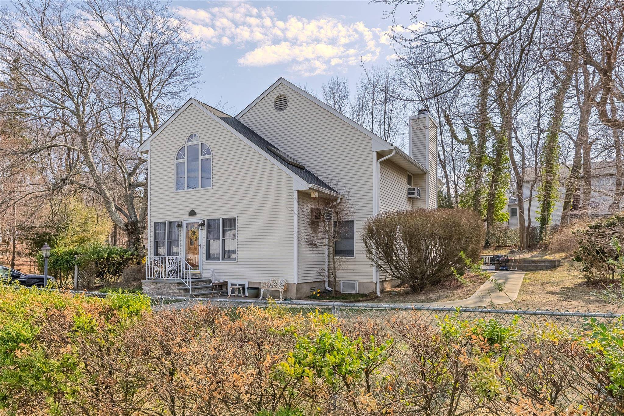 Rocky Point, NY 11778,5 Elm RD