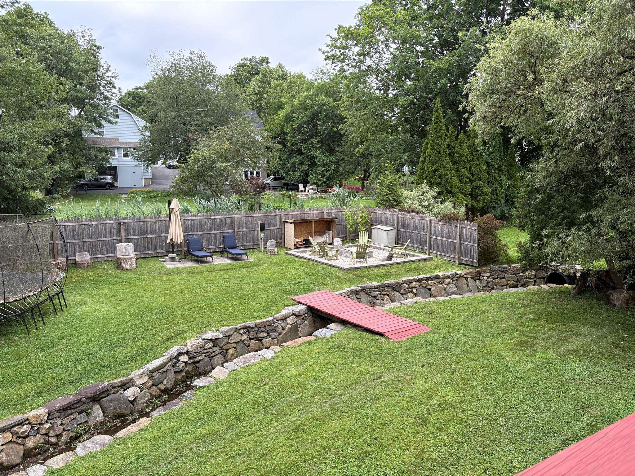 Mount Kisco, NY 10549,20 Brook ST