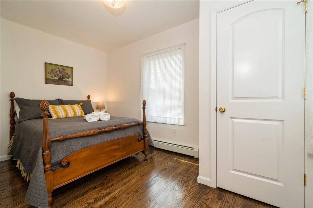 Greenwood Lake, NY 10925,60 Murray RD