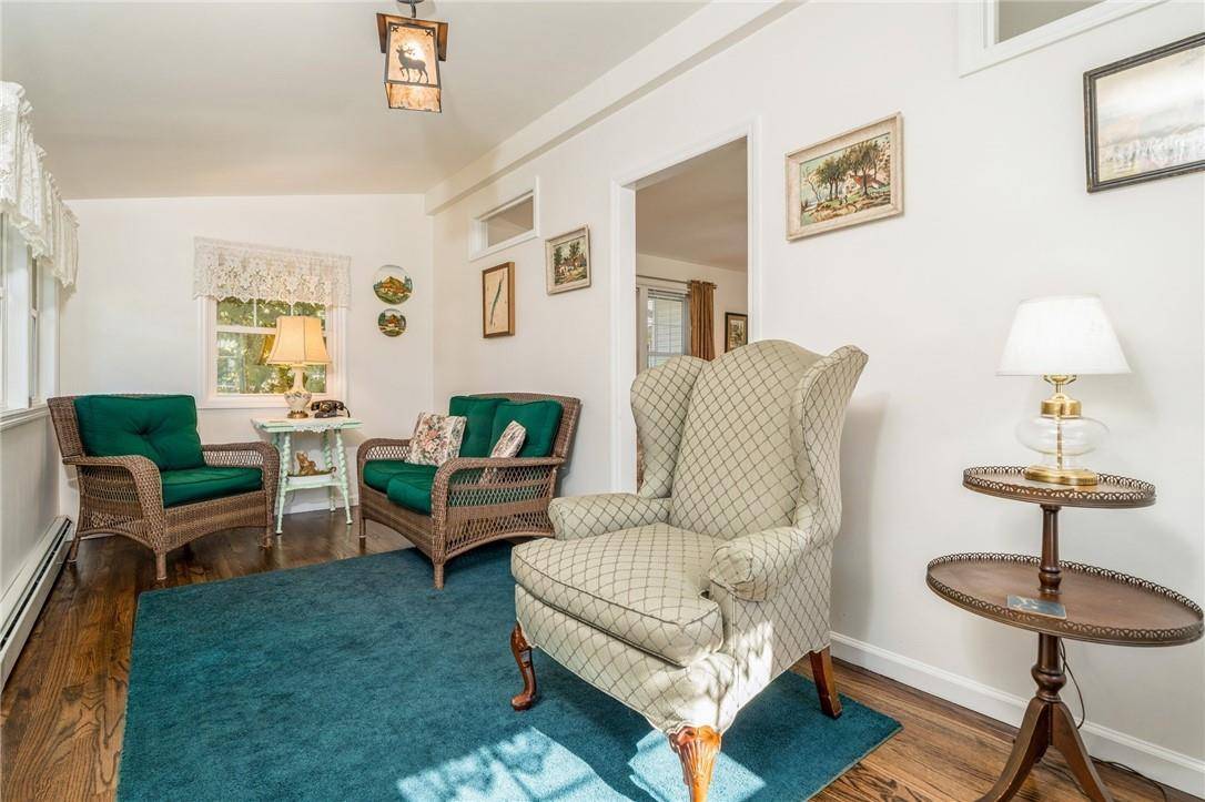 Greenwood Lake, NY 10925,60 Murray RD