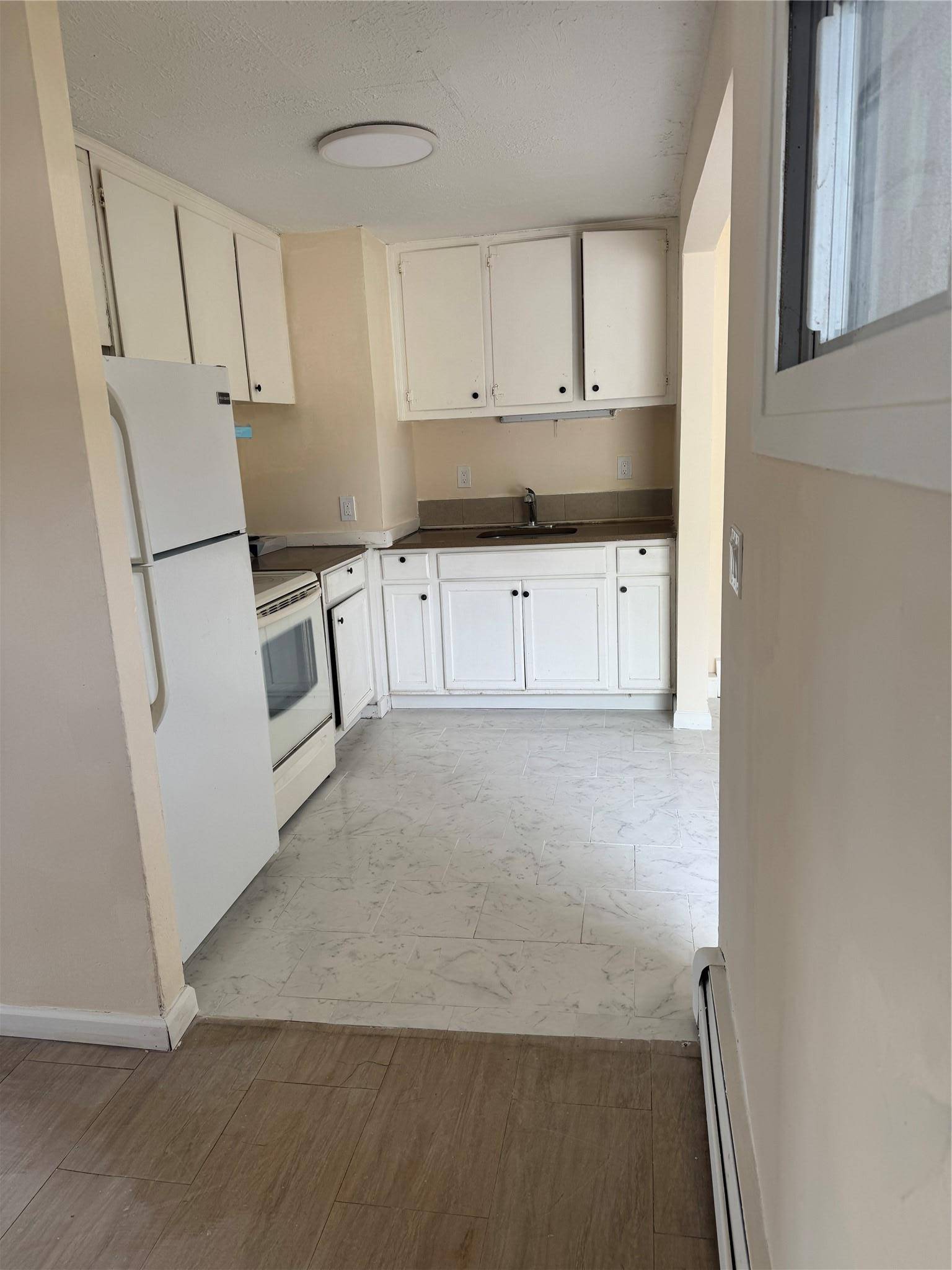 Middle Island, NY 11953,1 Pine RD