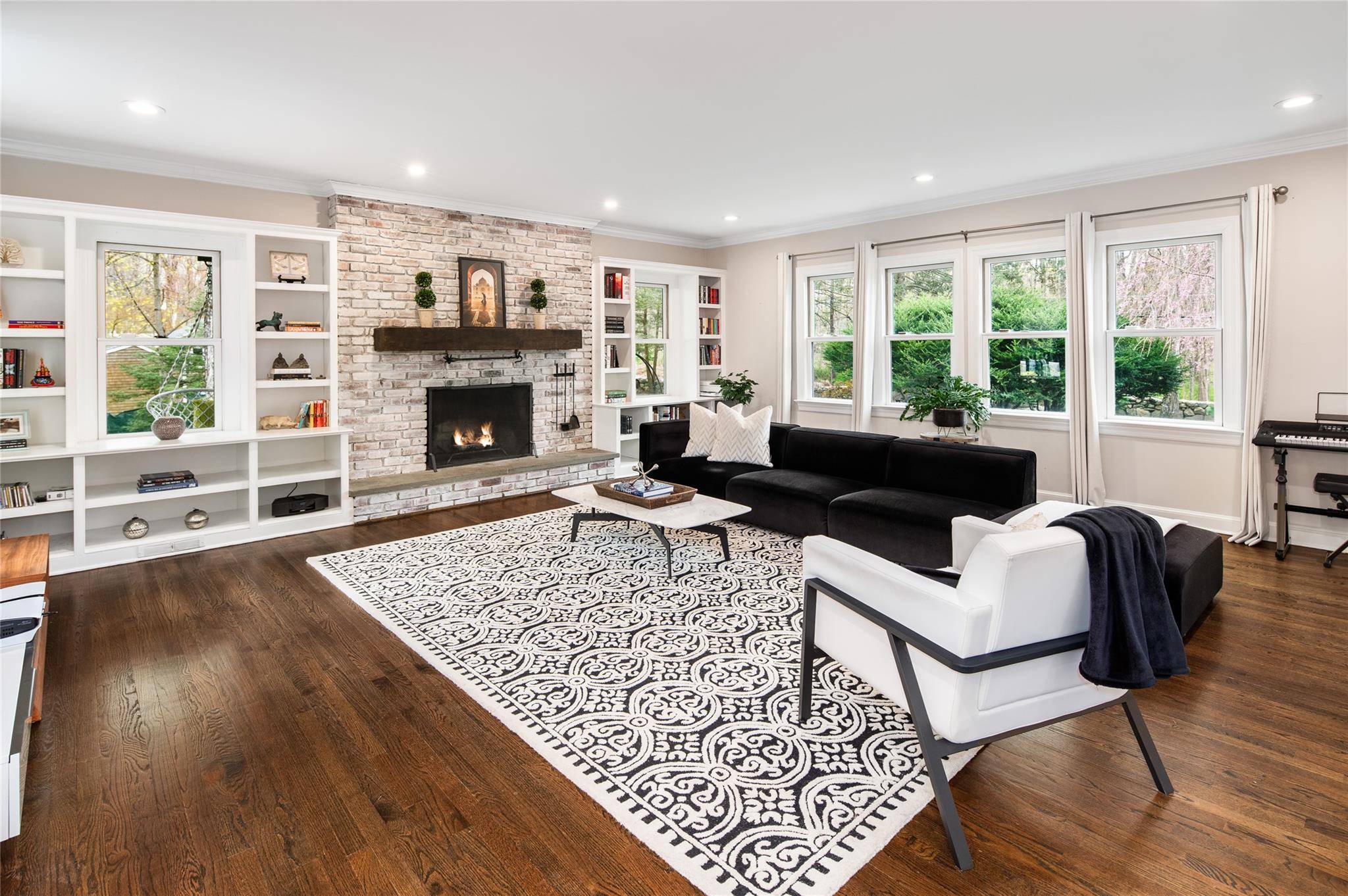 Pound Ridge, NY 10576,98 Hack Green RD
