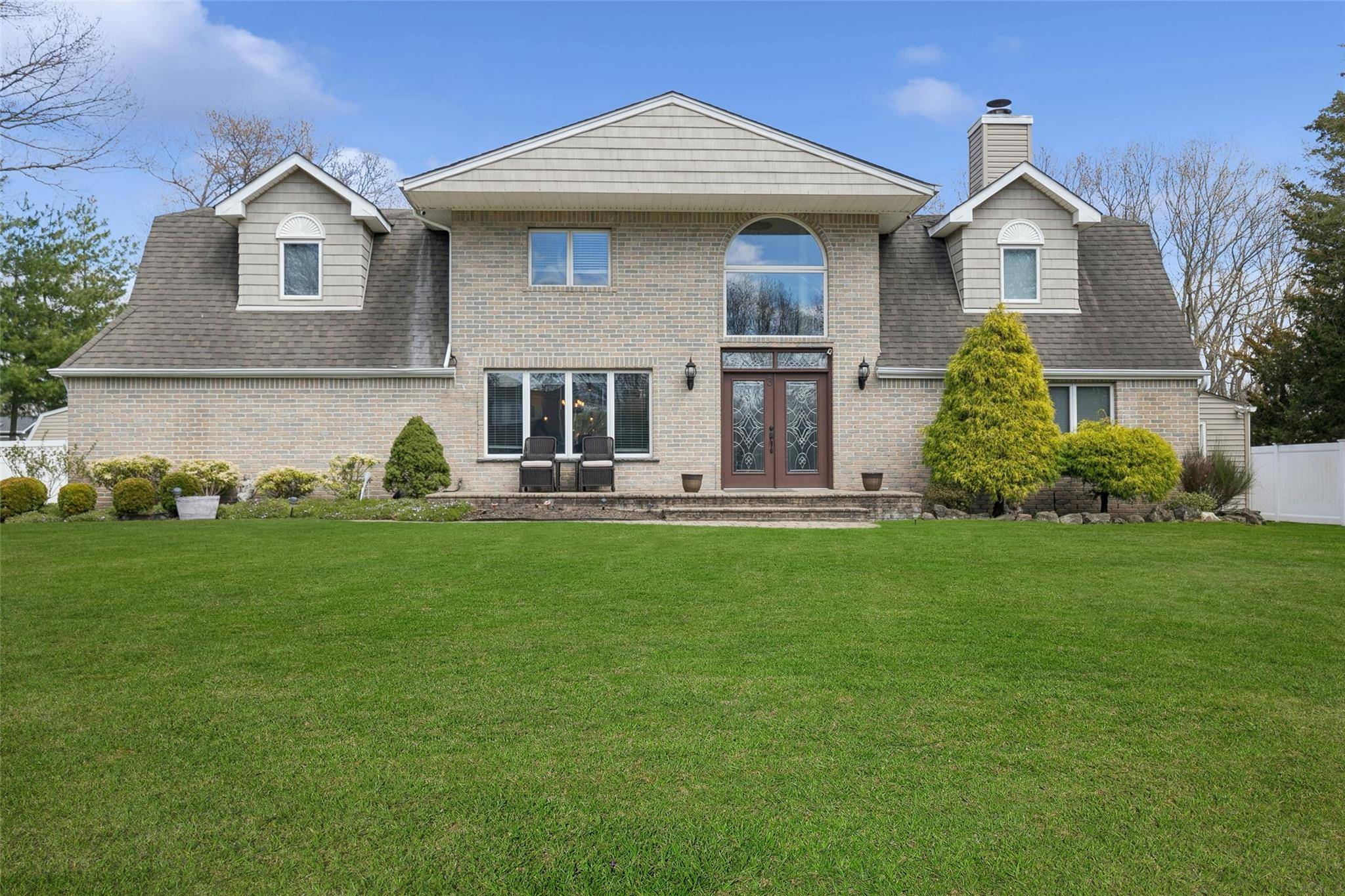 Commack, NY 11725,3 Philson CT