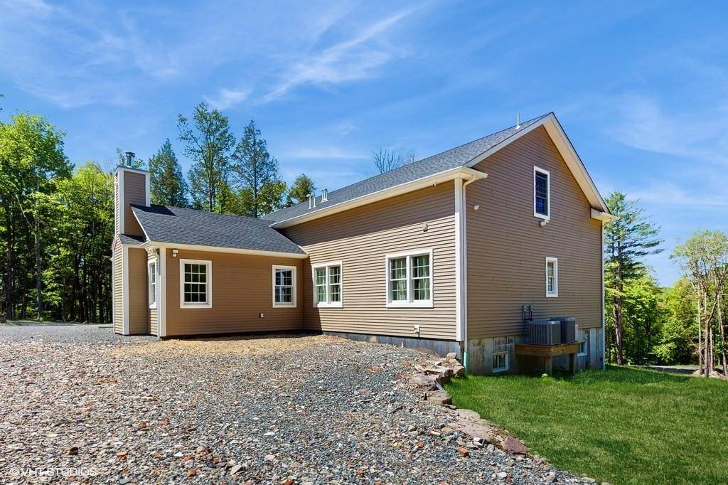 Monticello, NY 12701,836 Starlight RD