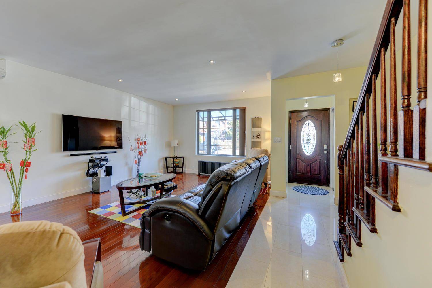 Forest Hills, NY 11375,67-54 Groton ST