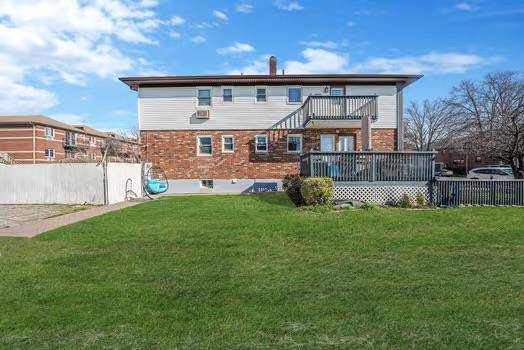 Howard Beach, NY 11414,15552 79th ST