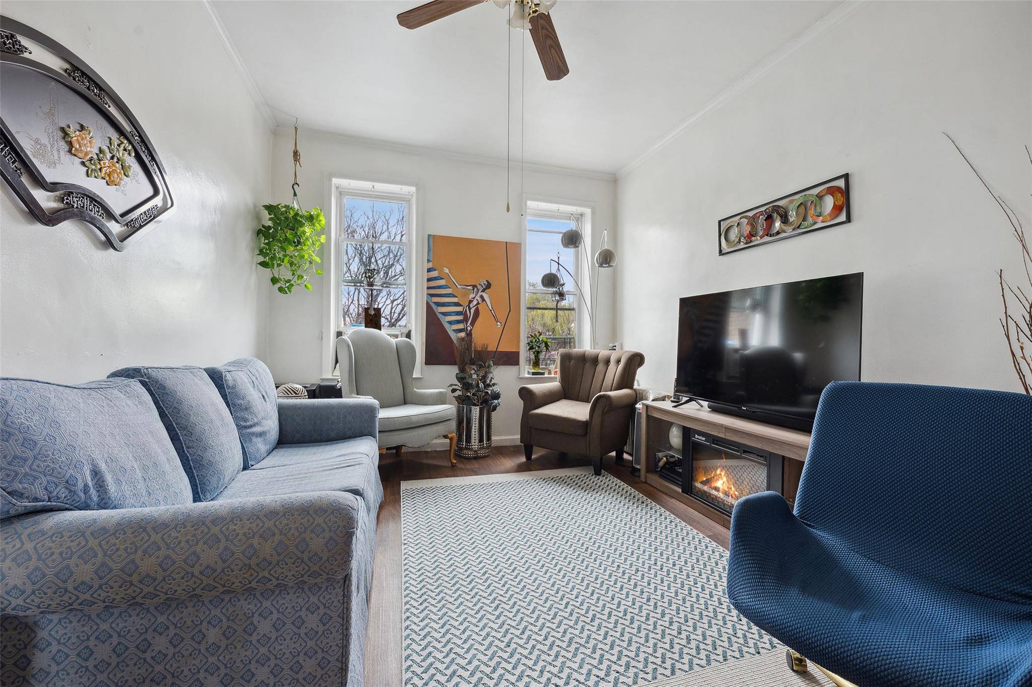 Ridgewood, NY 11385,1105 Cypress AVE