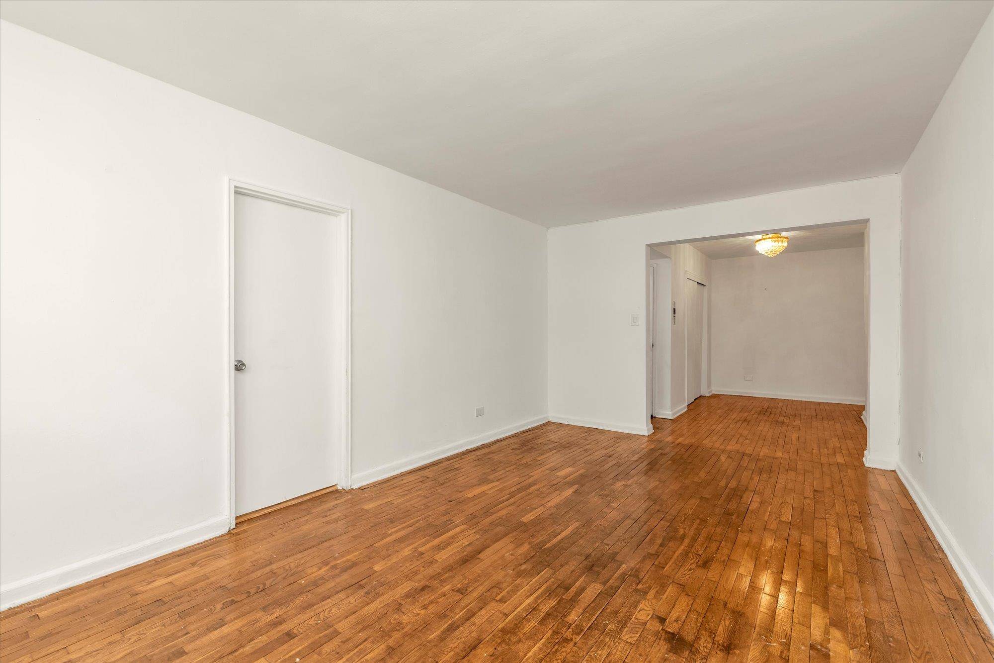 Briarwood, NY 11435,141-05 Pershing CRES #117