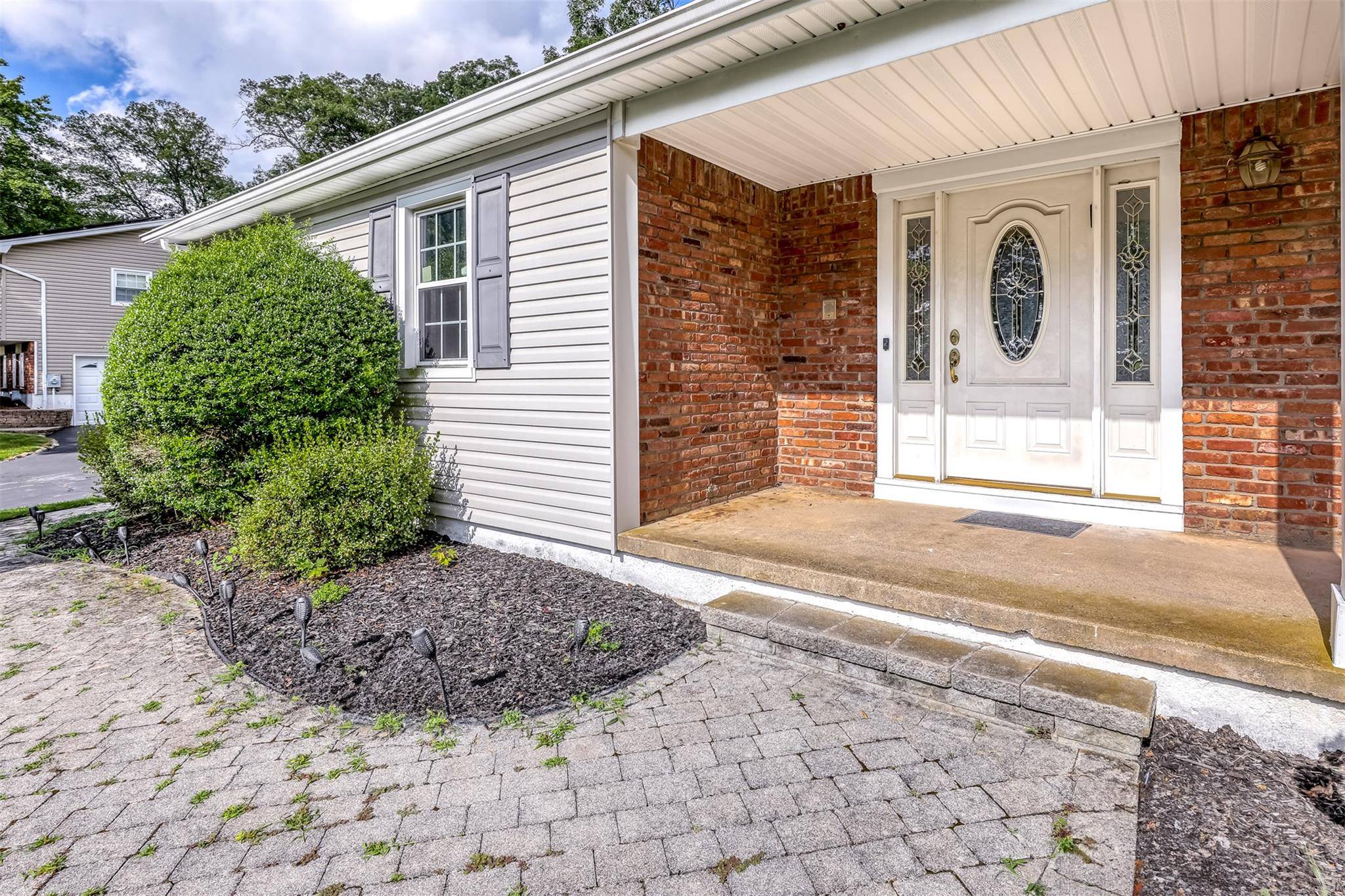 New City, NY 10956,15 Strathmore DR