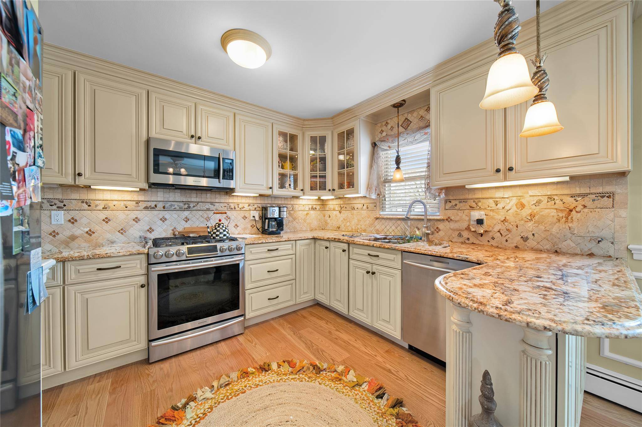 Massapequa Park, NY 11762,312 Ocean AVE