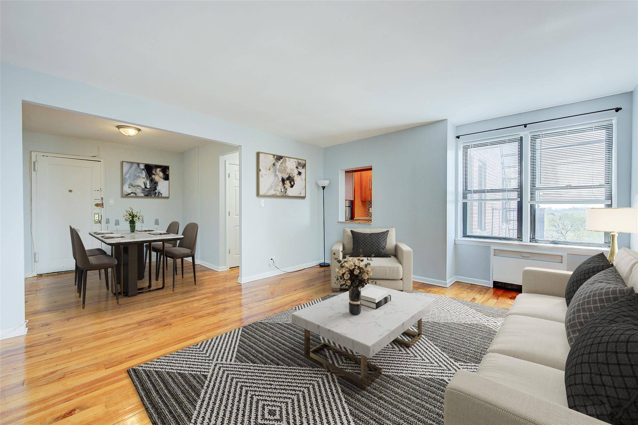 Flushing, NY 11358,170-06 Crocheron AVE #5D
