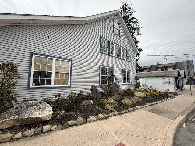 Greenwood Lake, NY 10925,729 Jersey AVE
