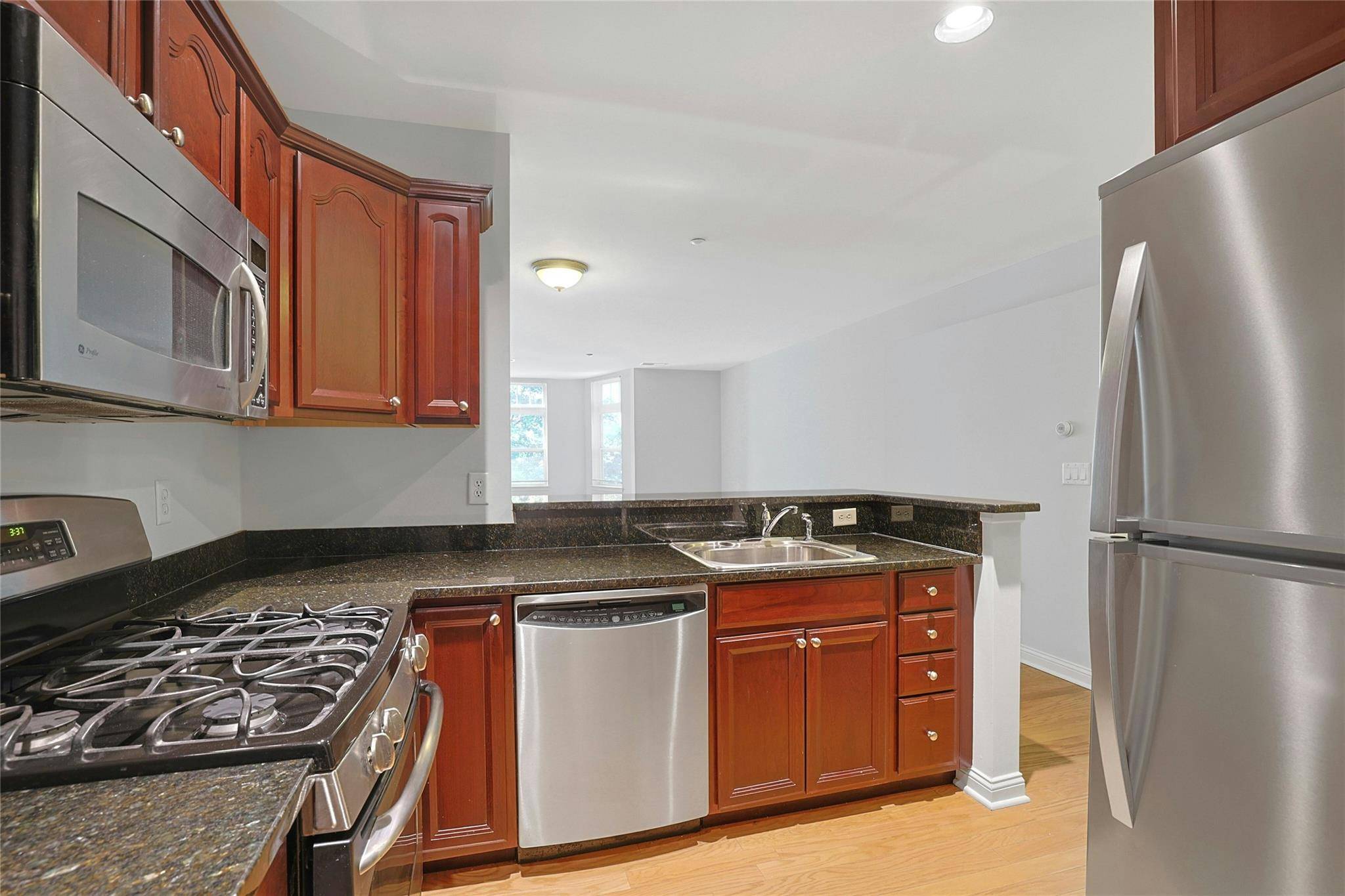Haverstraw, NY 10927,3216 Leeward DR