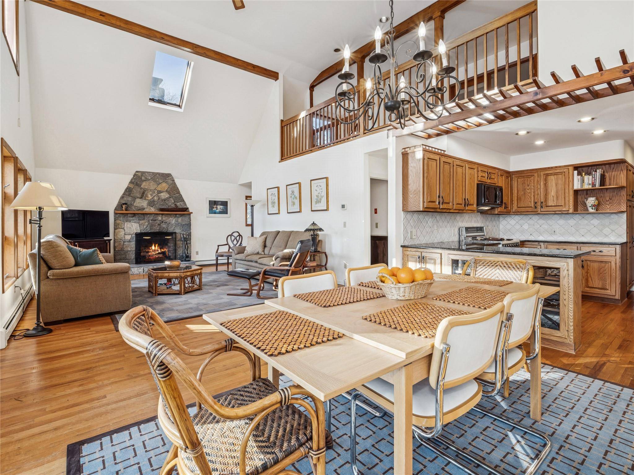Carmel, NY 10512,197 Sagamore DR