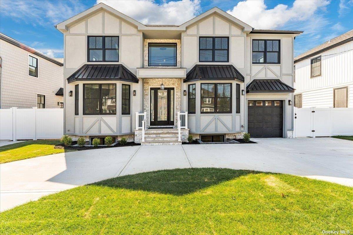 Woodmere, NY 11598,361 Westwood RD