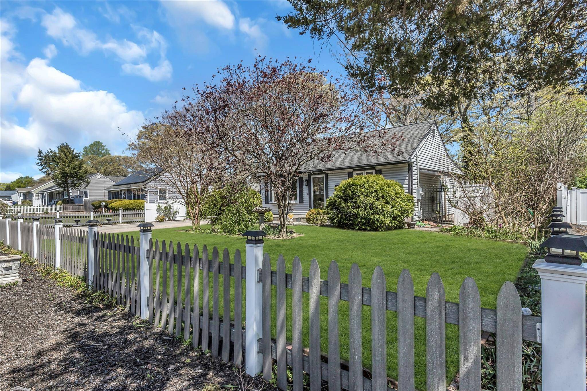 Centereach, NY 11720,118 Noel DR
