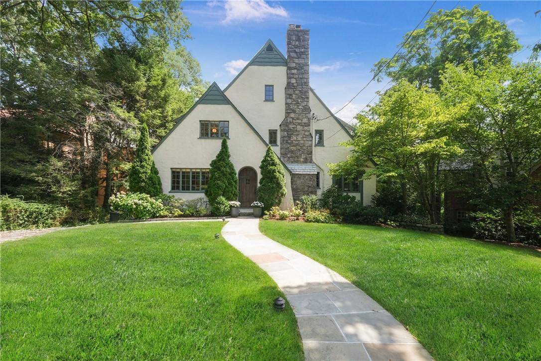 Scarsdale, NY 10583,4 Ridgecrest