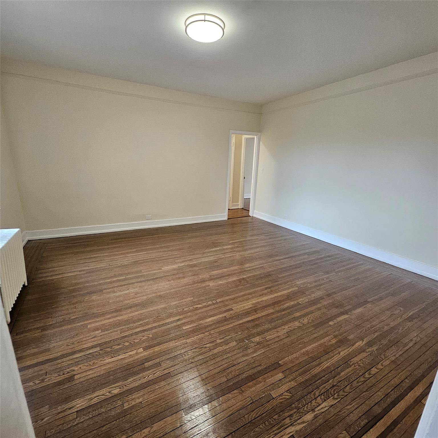 Mount Vernon, NY 10553,590 E 3rd ST #3H