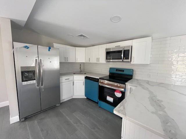 Sound Beach, NY 11789,42 Westbury DR