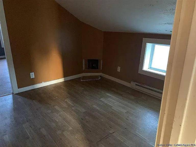 Kerhonkson, NY 12446,5 Foordmore RD