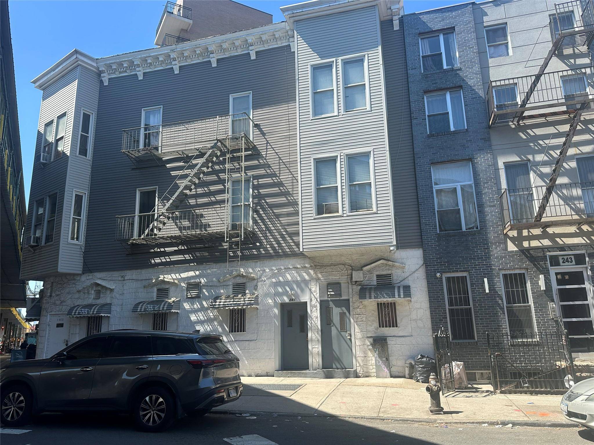 Brooklyn, NY 11237,241 Harman ST