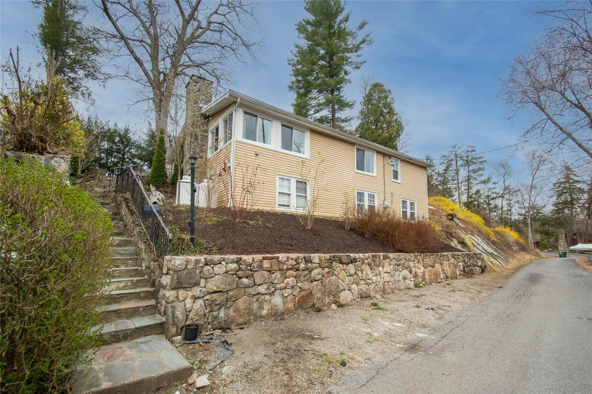Putnam Valley, NY 10579,25 Evergreen RD