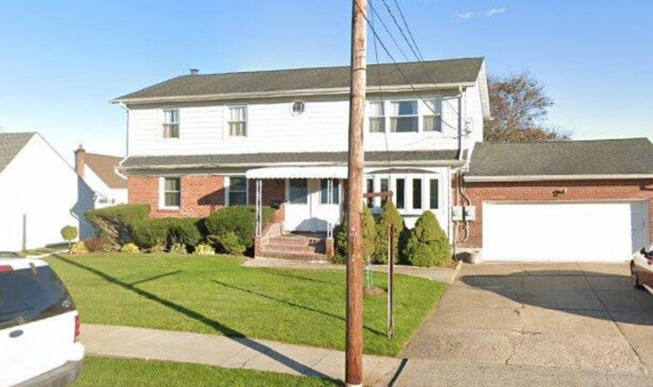 Elmont, NY 11003,433 Clement AVE #Second Floor
