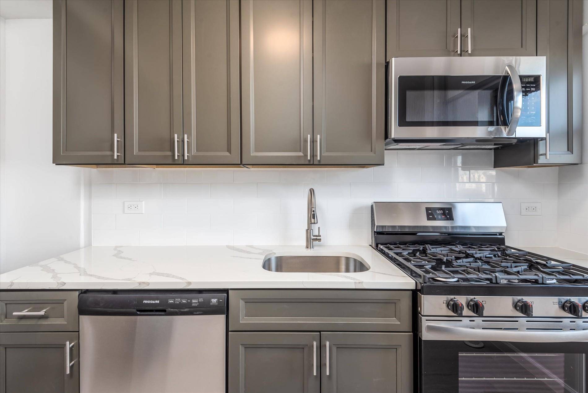 Astoria, NY 11106,21-36 33rd RD #7B