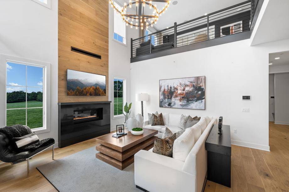 Chappaqua, NY 10514,10 Carriage LN #85