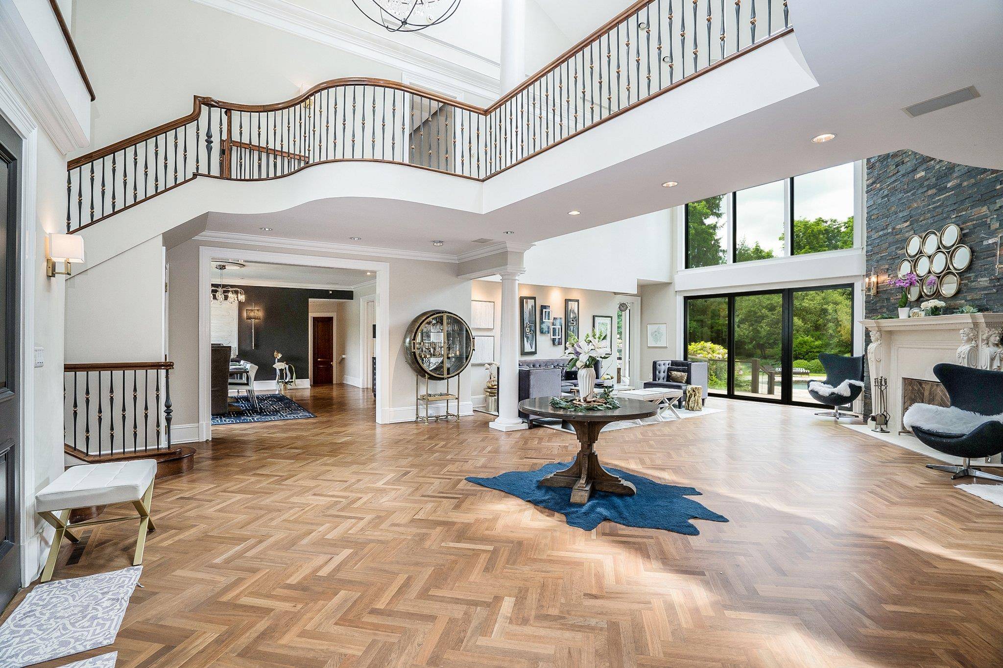 Scarsdale, NY 10583,3 Brookfield LN