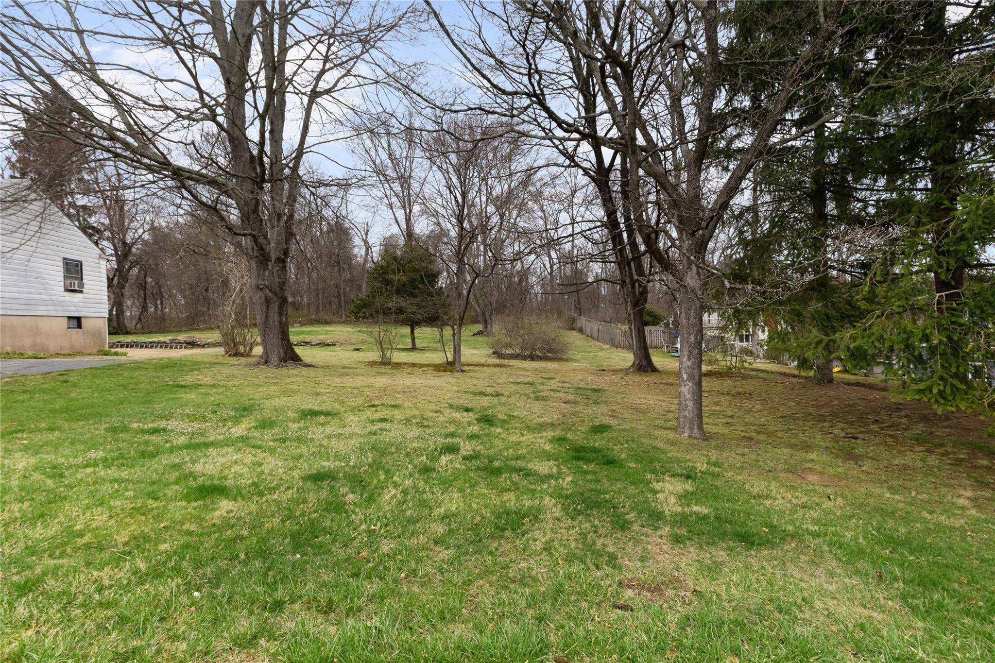 Armonk, NY 10504,14 Brundage ST