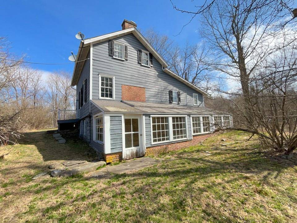 Rhinebeck, NY 12572,5834 Route 9
